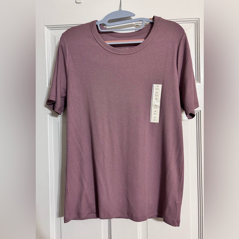 “A New Day” shirt.  Mauve.  XL,